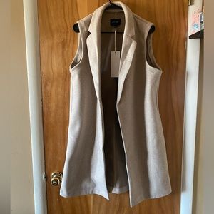 NWT-Love Tree-Sleeveless Jacket-Large